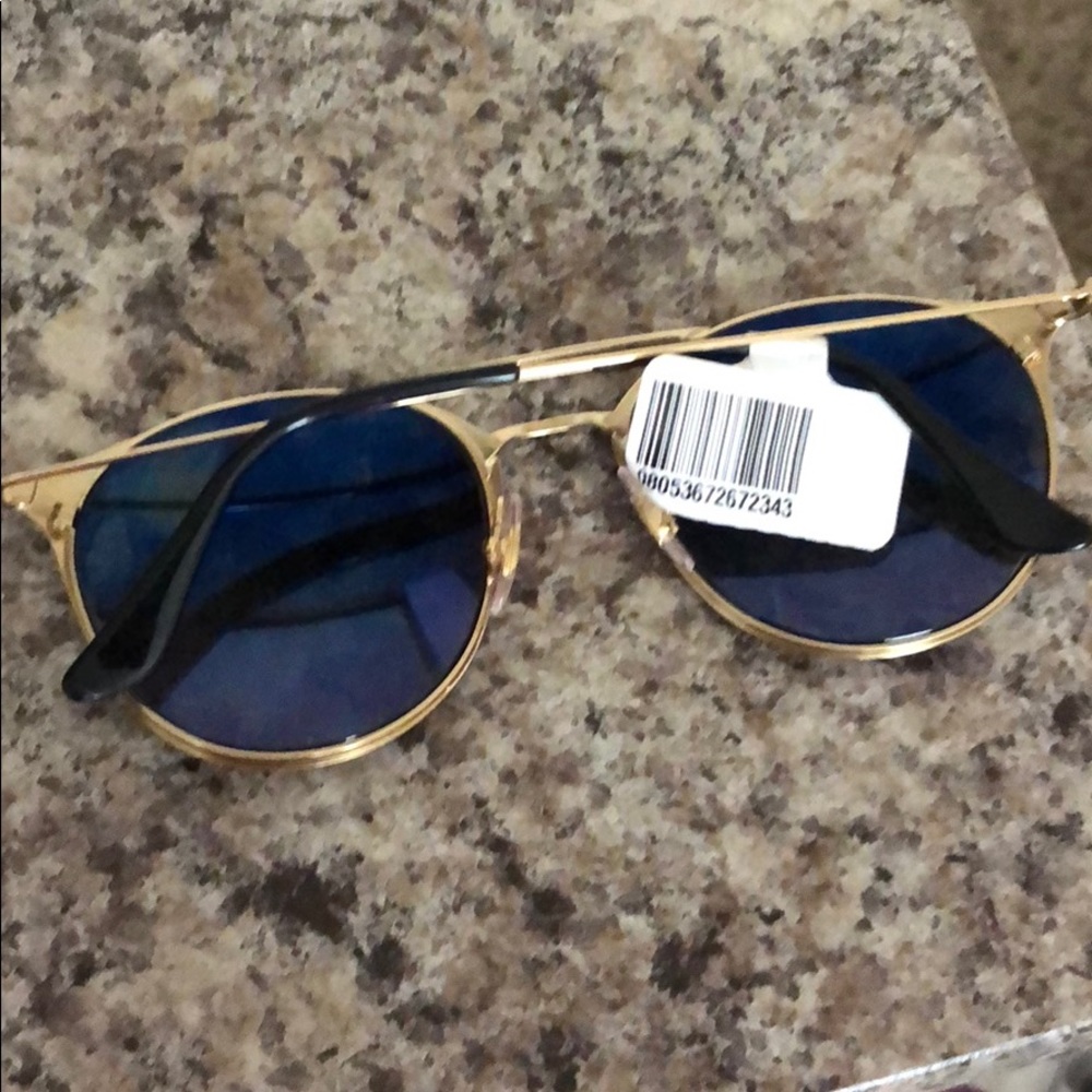 Ray ban sunglasses nwt Authentic